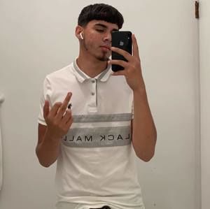 Meet your Posher, Jesus